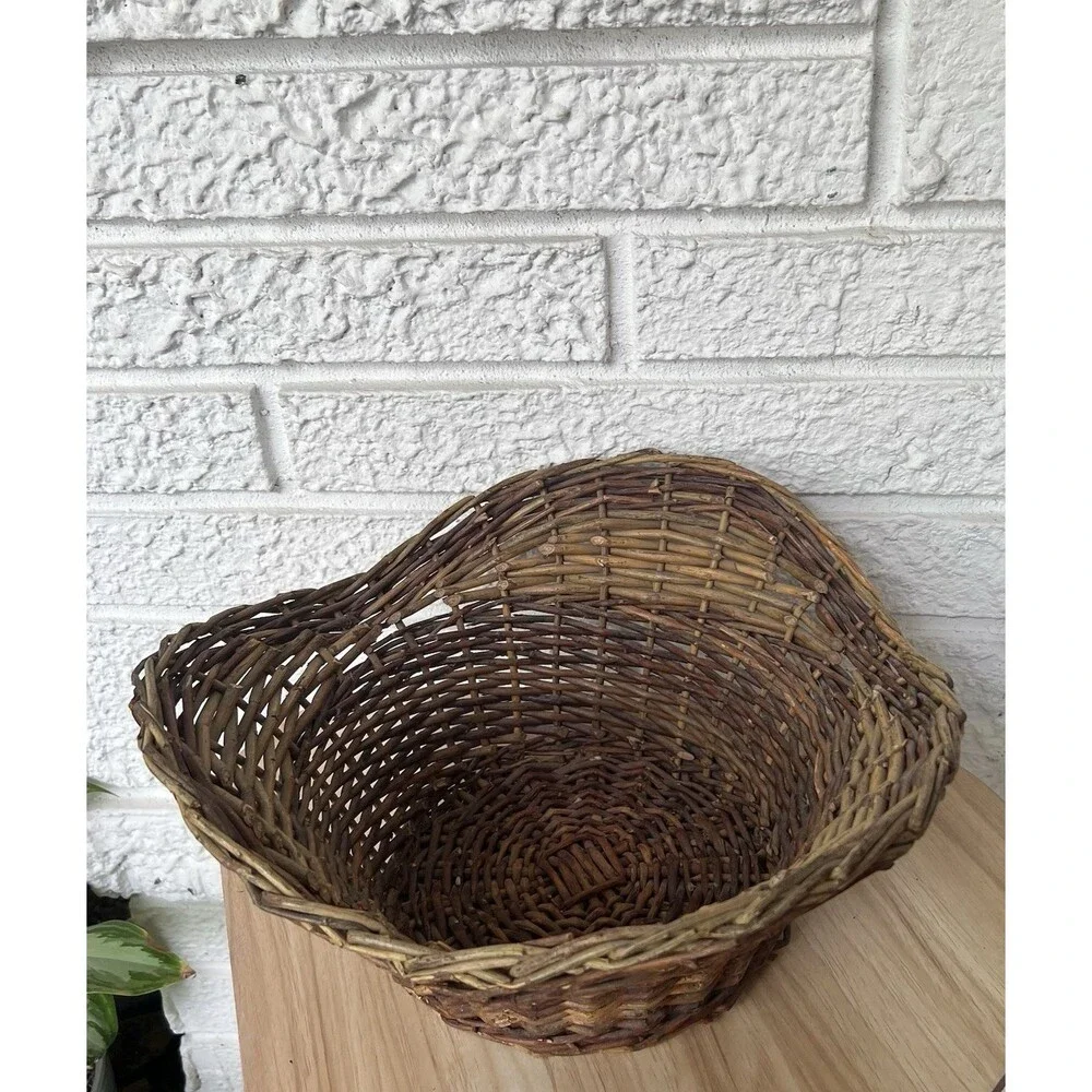 VTG Asymmetrical Decorative Wicker Basket Catchall Brown Farmhouse Minimalist